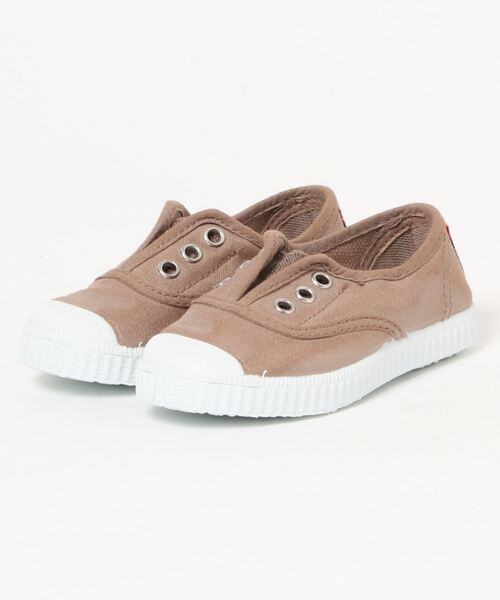 Cienta(シエンタ)の「CIENTA(スリッポン・キッズ・ラベンダー/アクア/イエロー/ライトグリーン/ミント/パープル/カーキ/ブルー/ダークグレー/レッド/ネイビー/グレー/ライトピンク/グレー系その他/フューシャピンク/スモークピンク/レモンイエロー/バーガンディー/モスグリーン/ホワイト/スカイブルー/ベージュ・23/25/28/31/32/29/30/34/22/26/18cm/15cm/16cm/17cm/19cm/27/13cm/14cm/20cm)」の6枚目の写真