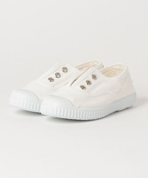 Cienta(シエンタ)の「CIENTA(スリッポン・キッズ・ラベンダー/アクア/イエロー/ライトグリーン/ミント/パープル/カーキ/ブルー/ダークグレー/レッド/ネイビー/グレー/ライトピンク/グレー系その他/フューシャピンク/スモークピンク/レモンイエロー/バーガンディー/モスグリーン/ホワイト/スカイブルー/ベージュ・23/25/28/31/32/29/30/34/22/26/18cm/15cm/16cm/17cm/19cm/27/13cm/14cm/20cm)」の2枚目の写真