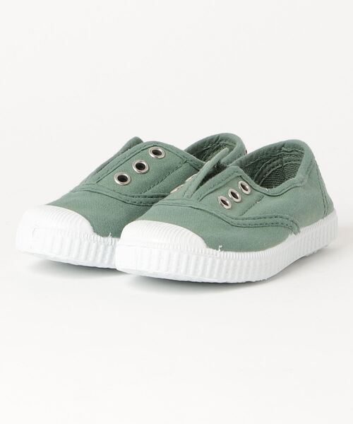 Cienta(シエンタ)の「CIENTA(スリッポン・キッズ・ラベンダー/アクア/イエロー/ライトグリーン/ミント/パープル/カーキ/ブルー/ダークグレー/レッド/ネイビー/グレー/ライトピンク/グレー系その他/フューシャピンク/スモークピンク/レモンイエロー/バーガンディー/モスグリーン/ホワイト/スカイブルー/ベージュ・23/25/28/31/32/29/30/34/22/26/18cm/15cm/16cm/17cm/19cm/27/13cm/14cm/20cm)」の9枚目の写真