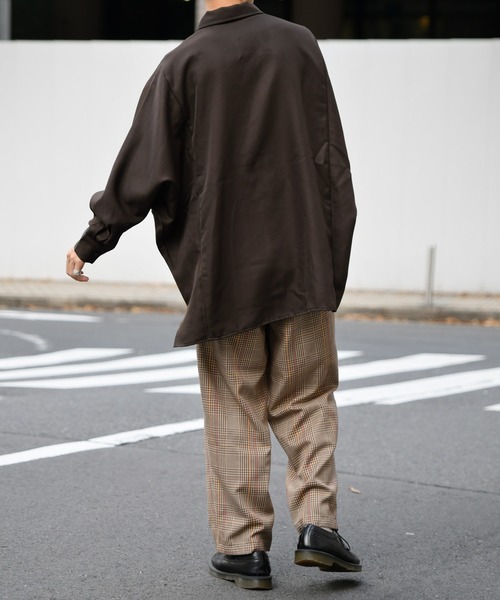 kutir（クティール）の「ドルマンスリーブシャツ（シャツ/ブラウス・メンズ・ブラック/ダークブラウン・MEDIUM/LARGE）」の5枚目の写真