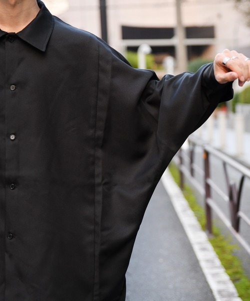 kutir（クティール）の「ドルマンスリーブシャツ（シャツ/ブラウス・メンズ・ブラック/ダークブラウン・MEDIUM/LARGE）」の19枚目の写真