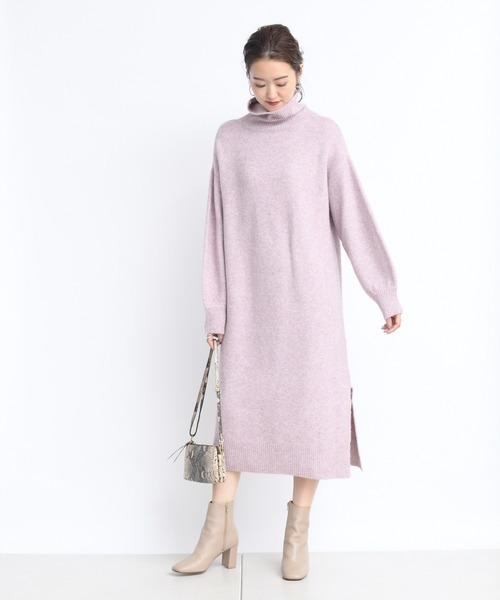 DouDou(ドゥドゥ)の「キャメルストレッチタートルワンピース(ワンピース・レディース・オフホワイト/モカ/ピンク・FREE)」の1枚目の写真