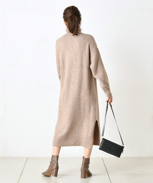 DouDou(ドゥドゥ)の「キャメルストレッチタートルワンピース(ワンピース・レディース・オフホワイト/モカ/ピンク・FREE)」の17枚目の写真