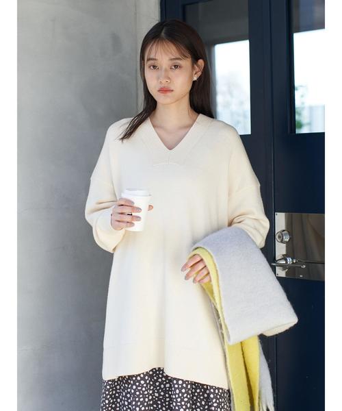 AMERICAN HOLIC（アメリカンホリック）の「太Vネックニットプルオーバー＊（ニット/セーター・レディース・ベージュ/ネイビー/カーキ/アイボリー・M/L）」の5枚目の写真