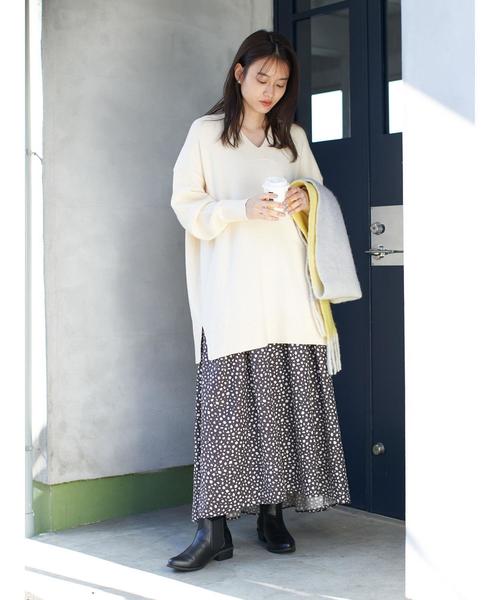 AMERICAN HOLIC（アメリカンホリック）の「太Vネックニットプルオーバー＊（ニット/セーター・レディース・ベージュ/ネイビー/カーキ/アイボリー・M/L）」の9枚目の写真