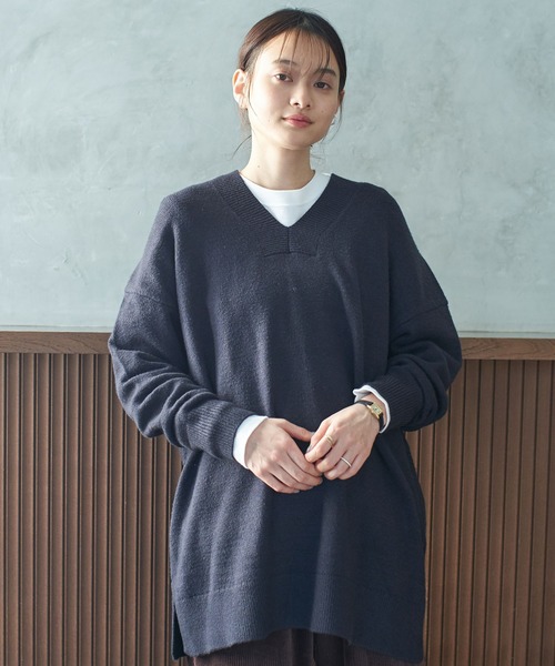 AMERICAN HOLIC（アメリカンホリック）の「太Vネックニットプルオーバー＊（ニット/セーター・レディース・ベージュ/ネイビー/カーキ/アイボリー・M/L）」の2枚目の写真