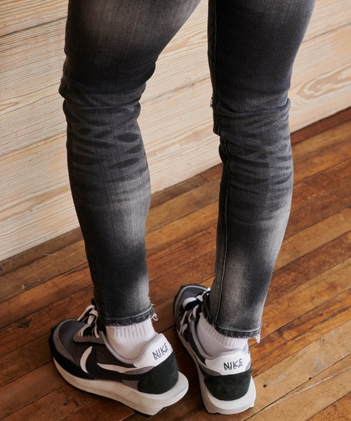 #Re:room(リルーム)の「ヴィンテージリメイクスキニーデニム(デニムパンツ・メンズ・ブラック/ブルー・SMALL/MEDIUM/LARGE)」の15枚目の写真