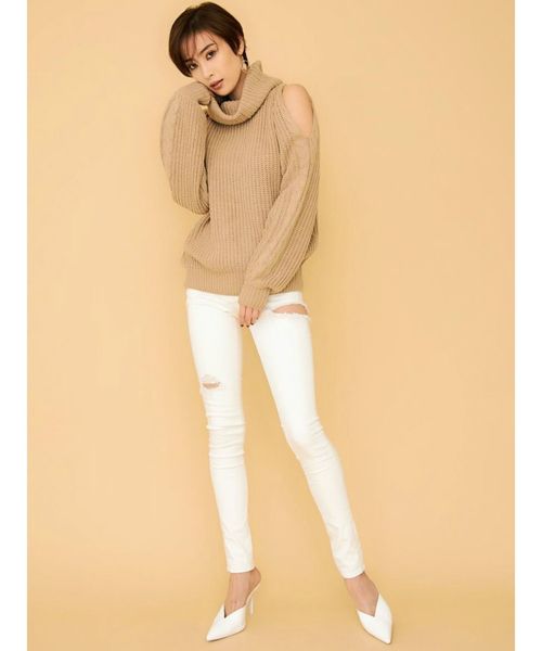 GYDA（ジェイダ）の「ケーブルショルダーニットトップス（ニット/セーター・レディース・ブラック/ベージュ/ピンク/アイボリー・FREE）」の7枚目の写真