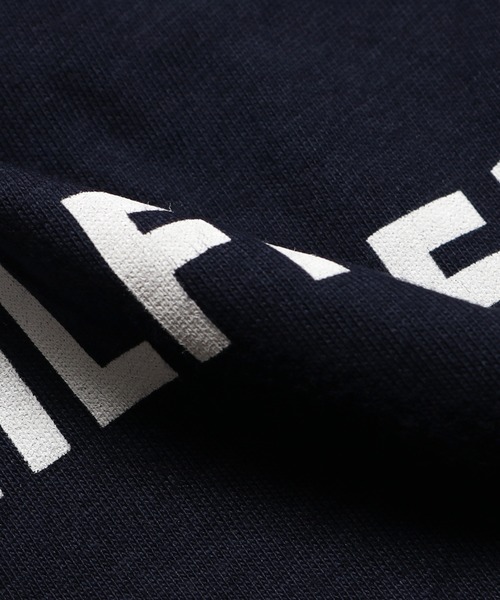 TOMMY HILFIGER（トミーヒルフィガー）の「Tommy Hilfiger/トミーヒルフィガー REPEATED FLAG SCRIPT PRINT TEE 総柄半袖Tシャツ（Tシャツ/カットソー・メンズ・ホワイト/ネイビー・XL/L/M/S）」の5枚目の写真