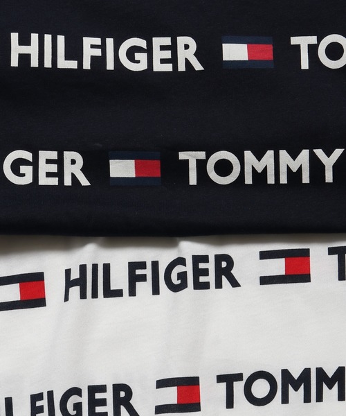 TOMMY HILFIGER（トミーヒルフィガー）の「Tommy Hilfiger/トミーヒルフィガー REPEATED FLAG SCRIPT PRINT TEE 総柄半袖Tシャツ（Tシャツ/カットソー・メンズ・ホワイト/ネイビー・XL/L/M/S）」の3枚目の写真