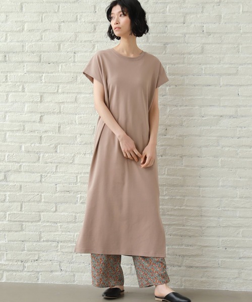 LAKOLE（ラコレ）の「スムースコットンフレンチスリーブワンピース / LAKOLE（ワンピース・レディース・ブラック/ベージュ/レッド/ライトベージュ・SMALL/MEDIUM）」の5枚目の写真