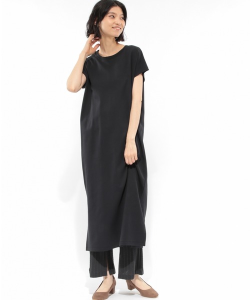 LAKOLE（ラコレ）の「スムースコットンフレンチスリーブワンピース / LAKOLE（ワンピース・レディース・ブラック/ベージュ/レッド/ライトベージュ・SMALL/MEDIUM）」の7枚目の写真