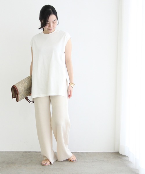 ADAM ET ROPE'（アダムエロペ）の「オーバーサイズノースリーブTee（タンクトップ・レディース・チャコールグレー/オフホワイト/オレンジ・FREE）」の14枚目の写真