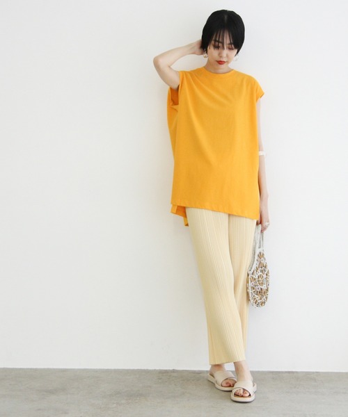 ADAM ET ROPE'（アダムエロペ）の「オーバーサイズノースリーブTee（タンクトップ・レディース・チャコールグレー/オフホワイト/オレンジ・FREE）」の15枚目の写真