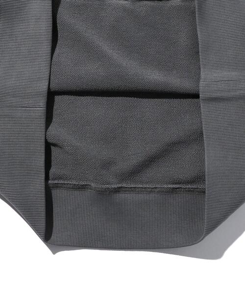 STAMPD(スタンプド)の「<STAMPD> F**K OFF CN/スウェット(スウェット・メンズ・ライトグレー/グレー・X-LARGE/LARGE/SMALL/MEDIUM)」の4枚目の写真