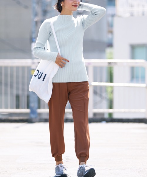ボートネックスウェット セール】 【ユニセックス】エッフェル塔刺繍ボートネック