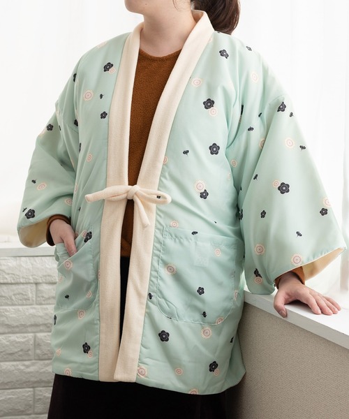 KYOETSU(キョウエツ)の「リバーシブルフリース半纏(その他アウター・レディース・ブラック系その他/グレー系その他/ブラウン系その他/ブルー系その他/イエロー系その他/ピンク系その他/レッド系その他/ブルー系その他2・M/L)」の5枚目の写真
