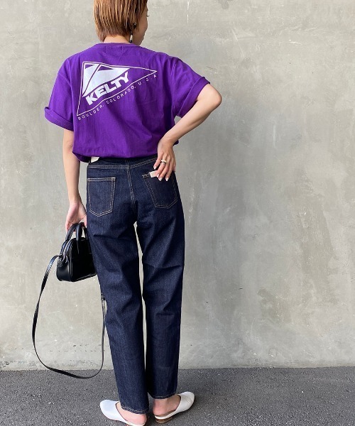 KELTY（ケルティ）の「[KELTY/ケルティ] 別注 バックビッグロゴプリントＴシャツ（Tシャツ/カットソー・レディース・ライトグレー/グリーン/スミクロ/ホワイト/パープル/サンドベージュ・M/L/XS/S）」の13枚目の写真