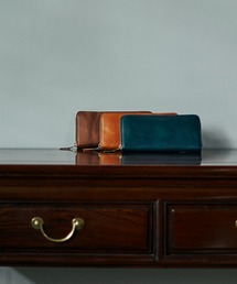 KATHARINE HAMNETT LONDON （キャサリンハムネットロンドン）の「KATHARINE HAMNETT LONDON/キャサリンハムネットロンドン FLUID ラウンドファスナー ロングウォレット（財布・レディース）」