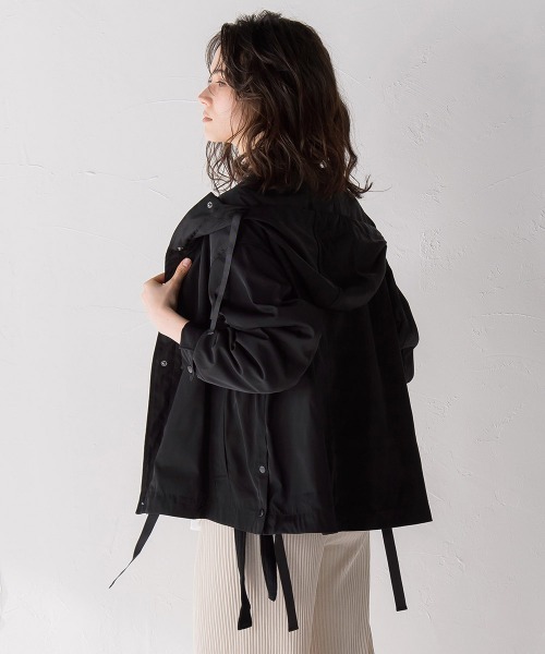 socolla（ソコラ）の「【socolla】ダブルフェイスフレアマウンテンパーカー（その他アウター・レディース・ブラック/ベージュ/ブルー・S/M）」の15枚目の写真