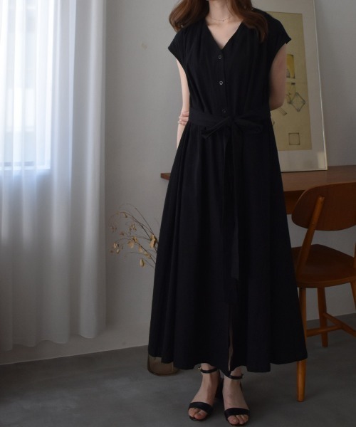 solleim（ソルレム）の「リネンライクウエストマークタックロングワンピース（ワンピース・レディース・ベージュ/ブラック/ブルーグレー・FREE）」の7枚目の写真