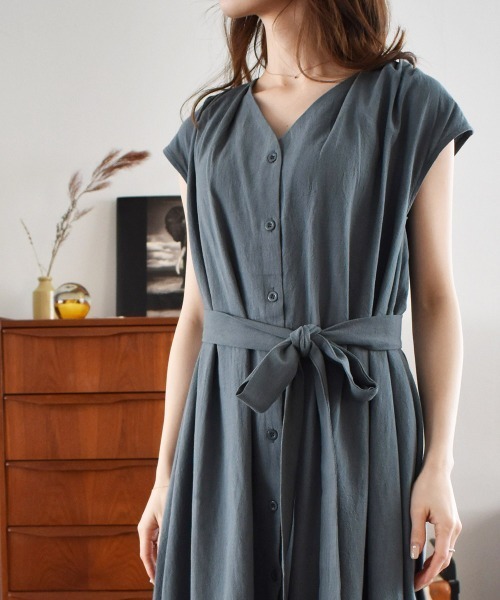 solleim（ソルレム）の「リネンライクウエストマークタックロングワンピース（ワンピース・レディース・ベージュ/ブラック/ブルーグレー・FREE）」の17枚目の写真
