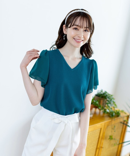 Tiaclasse(ティアクラッセ)の「【洗える】 大人上品なニットコンビフレア袖トップス(ニット/セーター・レディース・オフホワイト/ターコイズブルー/モカ/ネイビー/ブラック/グレー/ピンク/ブルー・M/L)」の10枚目の写真