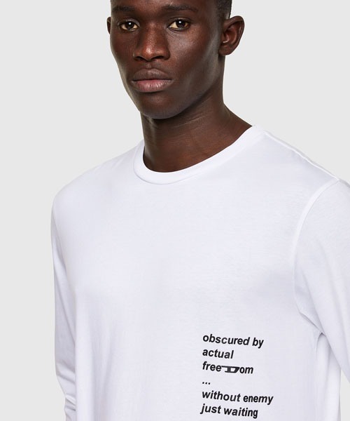 DIESEL（ディーゼル）の「メンズ Tシャツ 長袖 グラフィック
