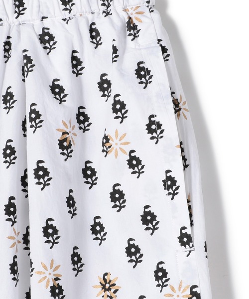 Mala KALANCHOE（マーラカランコエ）の「MALA KALANCHOE / ブロックプリントワイドパンツ（その他パンツ・レディース・ライトホワイト・MEDIUM）」の4枚目の写真