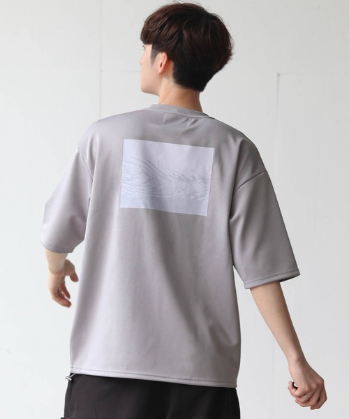 anown(アノン)の「ルーズフィットプリントTシャツ【ファッションインフルエンサー じーの×anown 限定コラボ】(Tシャツ/カットソー・メンズ・ホワイト/グレー・S/M)」の2枚目の写真