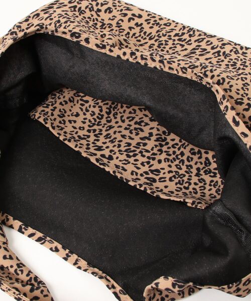 ammy.（エイミードット）の「【 ammy. / エイミードット 】 アニマル レオパード ソフト ワンショルダー トートバッグ（トートバッグ・レディース・ホワイト/ブラウン・FREE）」の4枚目の写真