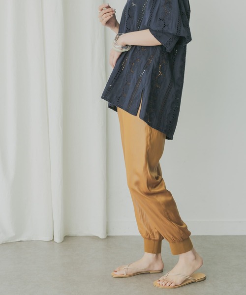 KBF+（ケービーエフプラス）の「KBF+　ジョガーパンツ（その他パンツ・レディース・ライトブルー/ブラック/アイボリー/イエロー系その他・ONE）」の4枚目の写真