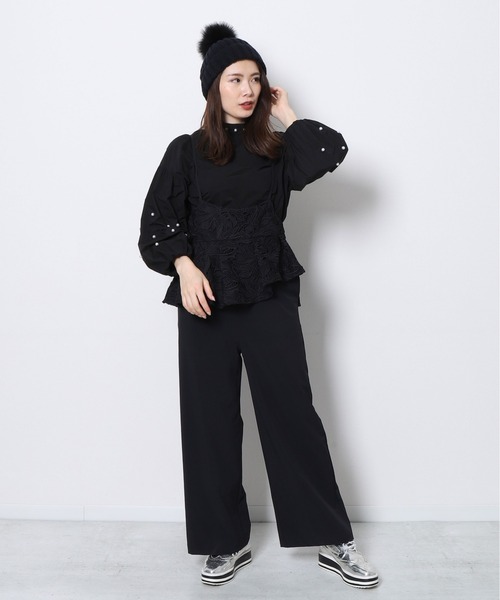 Re.Verofonna(ヴェロフォンナ)の「パール付ボリュームスリーブシャツ(シャツ/ブラウス・レディース・ピンク/ブルー/ホワイト/ブラック・MEDIUM)」の10枚目の写真