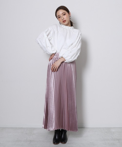 Re.Verofonna(ヴェロフォンナ)の「パール付ボリュームスリーブシャツ(シャツ/ブラウス・レディース・ピンク/ブルー/ホワイト/ブラック・MEDIUM)」の11枚目の写真