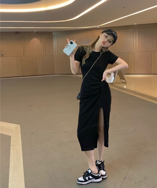 Opinion korean town（オピニオン コリアン タウン）の「Ｔシャツマキシワンピース（ワンピース・レディース・ブラック/チャコールグレー・FREE）」の16枚目の写真