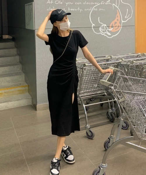 Opinion korean town（オピニオン コリアン タウン）の「Ｔシャツマキシワンピース（ワンピース・レディース・ブラック/チャコールグレー・FREE）」の19枚目の写真