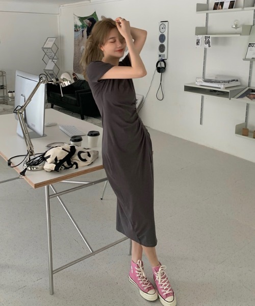 Opinion korean town（オピニオン コリアン タウン）の「Ｔシャツマキシワンピース（ワンピース・レディース・ブラック/チャコールグレー・FREE）」の17枚目の写真