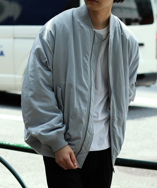 BeAMS DOT（ビームスドット）の「BeAMS DOT / オーバーサイズ MA-1 ジャケット（MA-1・メンズ・ライトブルー/ブラック・MEDIUM/LARGE）」の11枚目の写真