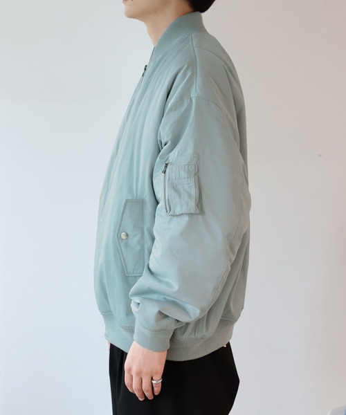 BeAMS DOT（ビームスドット）の「BeAMS DOT / オーバーサイズ MA-1 ジャケット（MA-1・メンズ・ライトブルー/ブラック・MEDIUM/LARGE）」の13枚目の写真