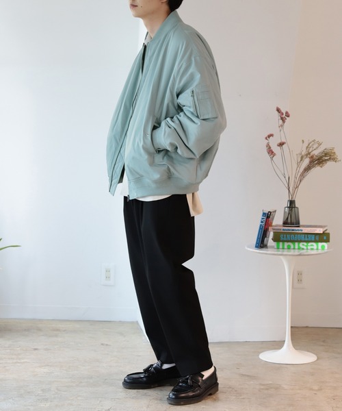 定価¥29,700【極美品】ビームス/オーバーサイズMA-1/ブルーネイビー/L 定価¥29,700【極美品】ビームス/オーバーサイズMA-1/ブルー