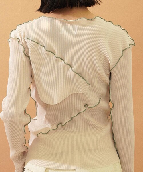 kotohayokozawa（コトハヨコザワ）の「【kotohayokozawa(コトハヨコザワ)】ロングスリーブトップス TD21A-P05（Tシャツ/カットソー・レディース・ブラック/ネイビー/グレー/グリーン/アイボリー・FREE）」の20枚目の写真