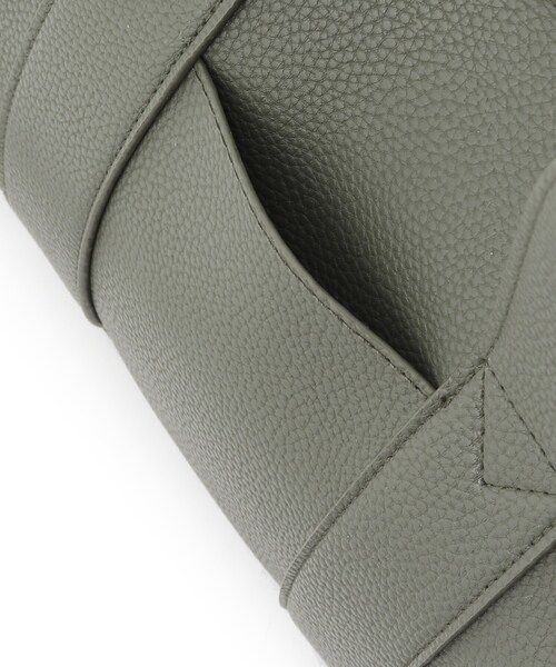 OPAQUE.CLIP(オペークドットクリップ)の「◆ダブルフロントポケットミドルトート【2WAY・軽量・抗菌防臭加工裏地使用】(トートバッグ・レディース・カーキ/オフホワイト/ブラック・00)」の12枚目の写真