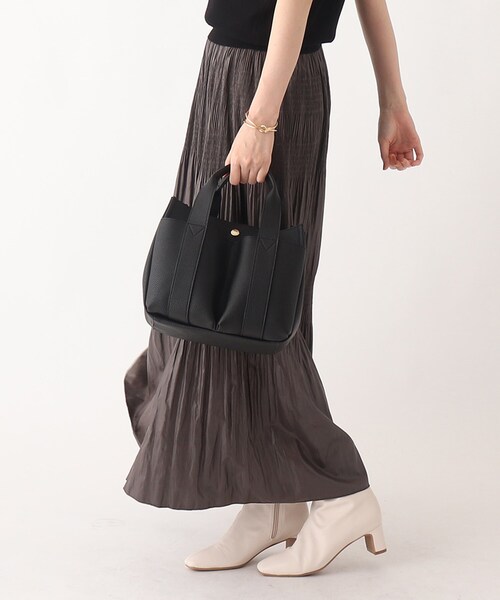 OPAQUE.CLIP(オペークドットクリップ)の「◆ダブルフロントポケットミドルトート【2WAY・軽量・抗菌防臭加工裏地使用】(トートバッグ・レディース・カーキ/オフホワイト/ブラック・00)」の19枚目の写真