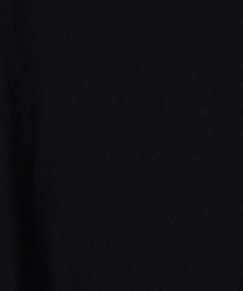 SHIPS(シップス)の「【WEB限定】ヘビーウェイトサイドスリットロングスリーブ◇(Tシャツ/カットソー・レディース・ブラック/ベージュ/ブルー系その他/チャコールグレー/グリーン・SMALL/MEDIUM)」の9枚目の写真