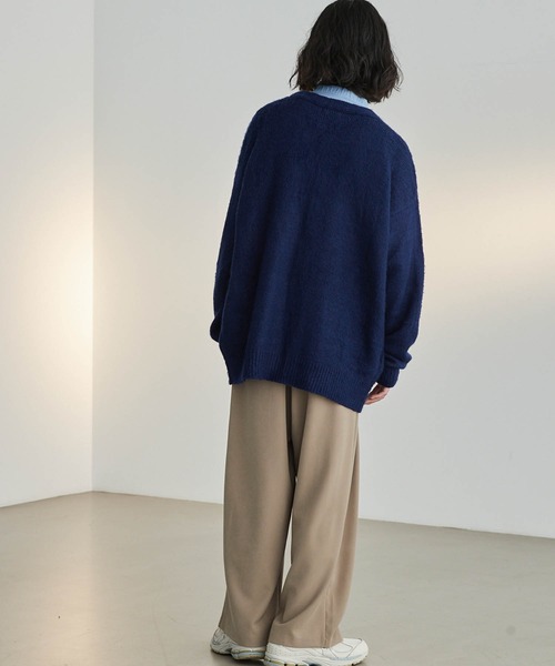 Like Us（ライクアス）の「【LikeUs】モヘアライクシャギーニットルーズカーディガン（カーディガン/ボレロ・メンズ・ブラック/ネイビー/グレイッシュベージュ/グレイッシュブルー/ワインレッド/ブルーグリーン/オレンジ/ダークグレー/ブラウン/オフホワイト・M/L/XL）」の12枚目の写真