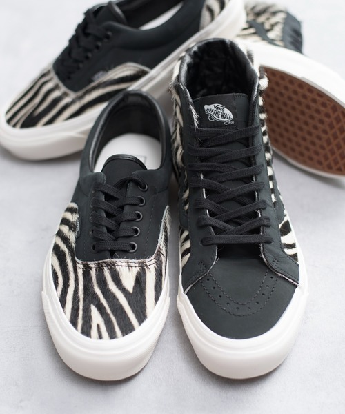And A（アンドエー）の「VANS ヴァンズ / SK8-HI 38 DX スケートハイ ゼブラハラコ ハイカットスニーカー / VN0A38GF4ZD（スニーカー・メンズ・ゼブラ・26.5cm/27.5cm/27cm/28cm）」の9枚目の写真