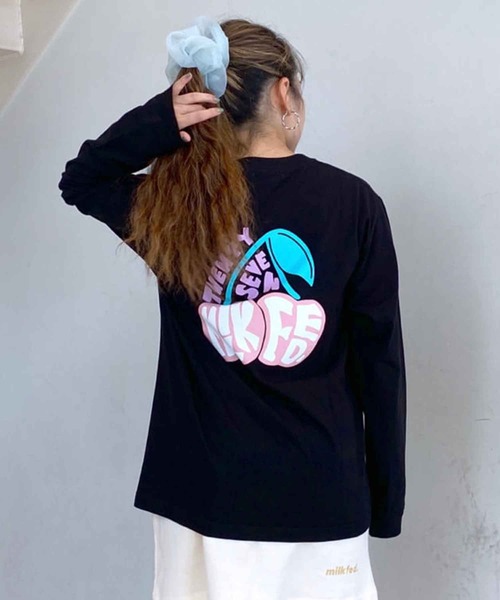 MILKFED.(ミルクフェド)の「L/S TEE CHERRY LOGO(Tシャツ/カットソー・レディース・ネイビー/ホワイト/ブラック・ONE SIZE)」の2枚目の写真