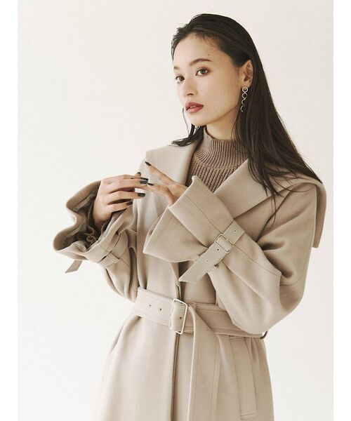 MURUA（ムルーア）の「セーラーカラーコート（チェスターコート・レディース・アイボリー/ブラウン・1/2）」の6枚目の写真