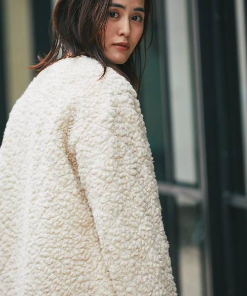 LAVENHAM（ラベンハム）の「LAVENHAM(ラベンハム)　シェルパコート（ノーカラーコート・レディース・アイボリー・FREE）」の13枚目の写真