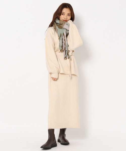 mysty woman(ミスティウーマン)の「マルチWAYニットセットアップ 257999(セットアップ・レディース・アイボリー/モカ/チャコール・FREE)」の4枚目の写真